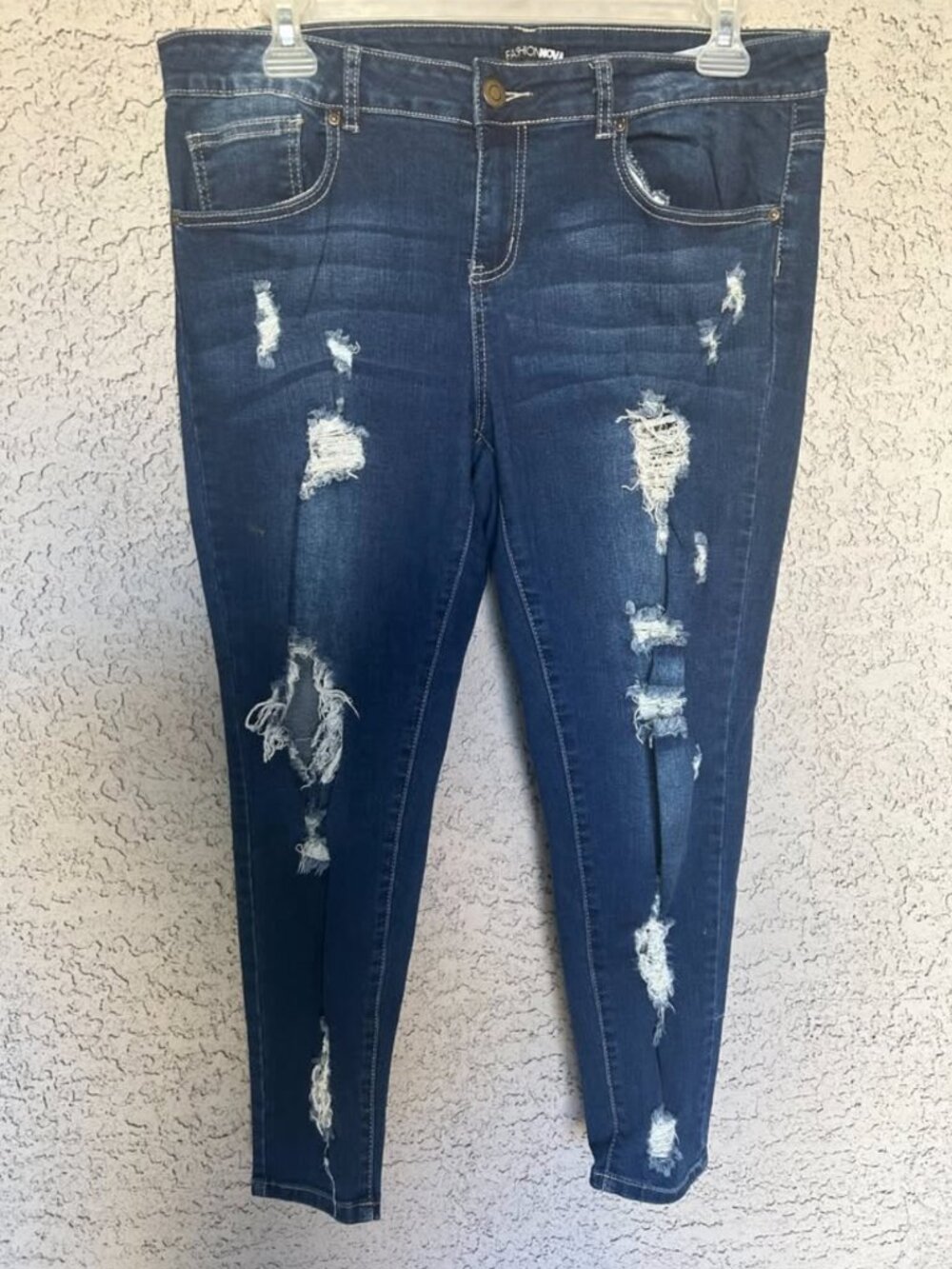 Distressed Dark Wash High-Rise Skinny Jeans